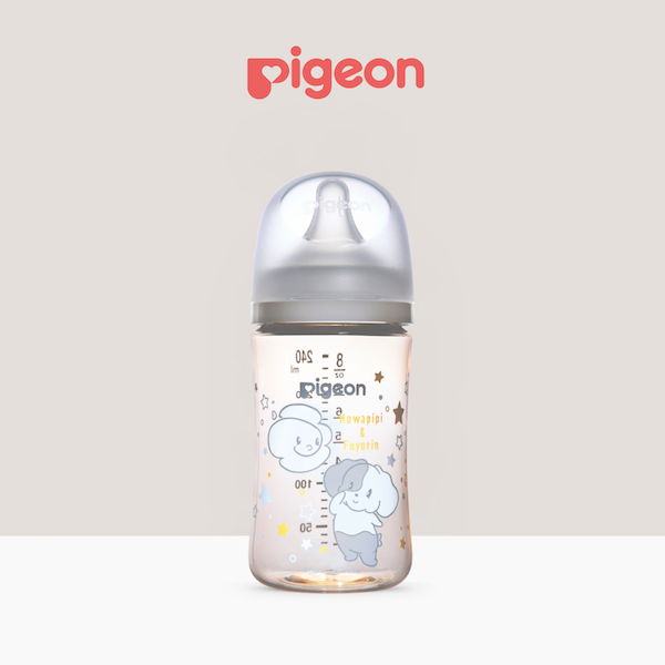 Pigeon SofTouch™ Wide Neck PPSU Nursing Bottle (Kawaii Characters Design) – Heat-resistant and BPA-free baby bottle with a kawaii bear and elephant print. Designed for safe and comfortable feeding.